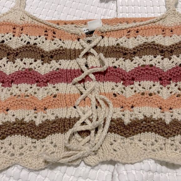 NWT- American Eagle- M. Knit Crop Top - Picture 3 of 7